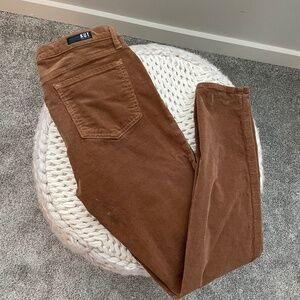 New Kut from the Kloth Diana skinny corduroy cognac sz6